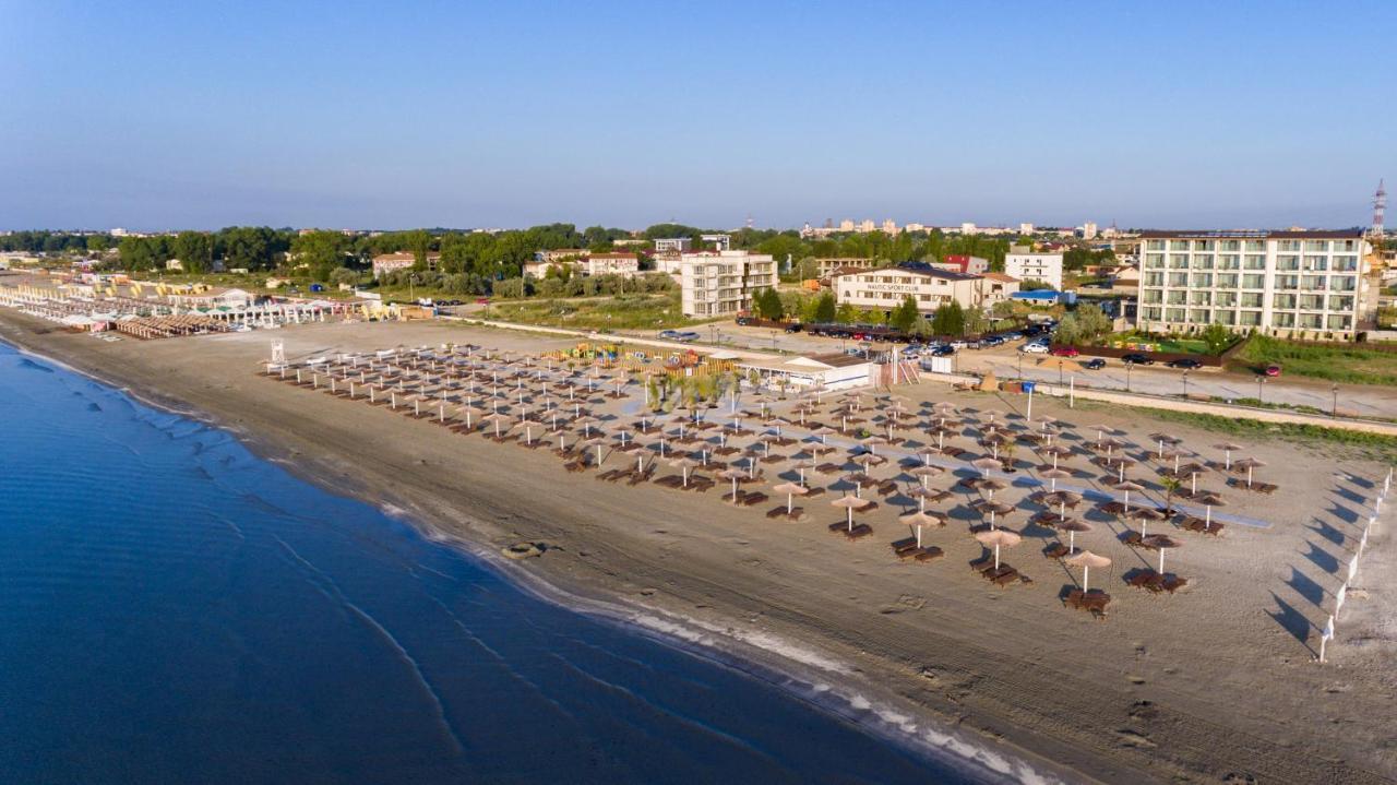 Nautic Sport Club Hotell Năvodari Exteriör bild